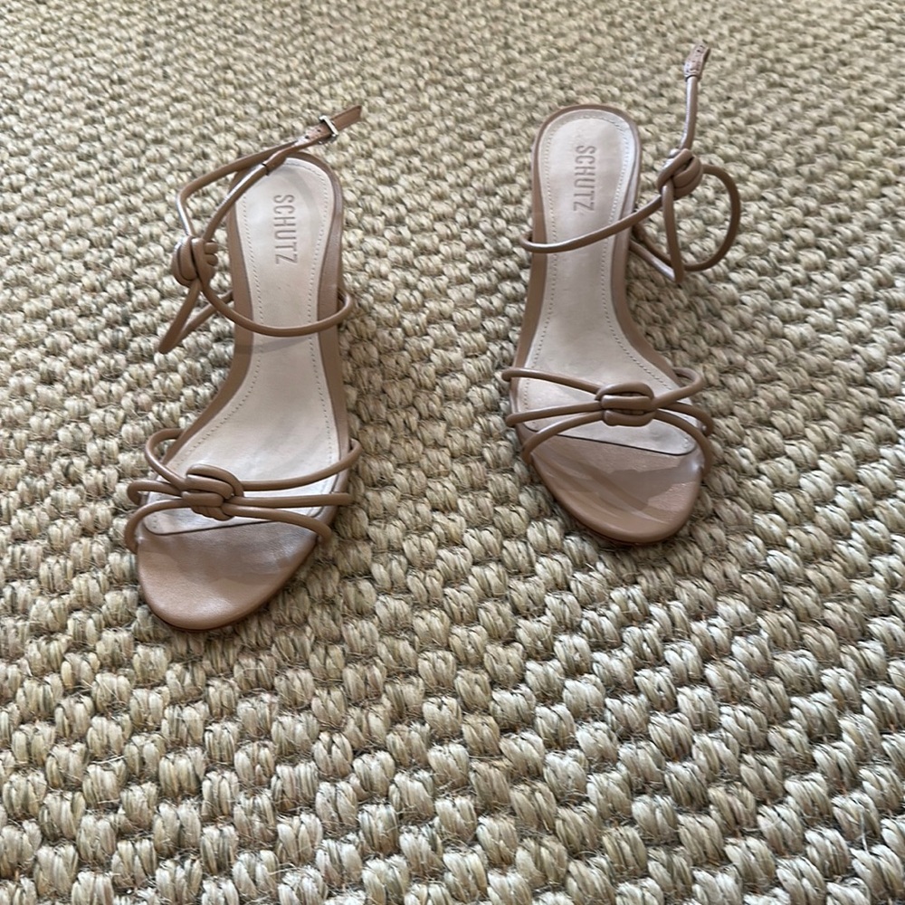Schutz Nude strappy heels size 9